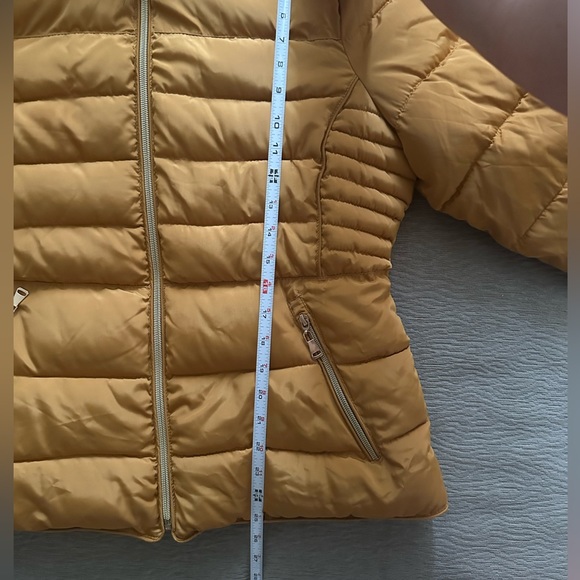 BodiLove Women's Winter Quilted Puffer Jacket with Removable Faux Fur Size Small - Picture 8 of 9